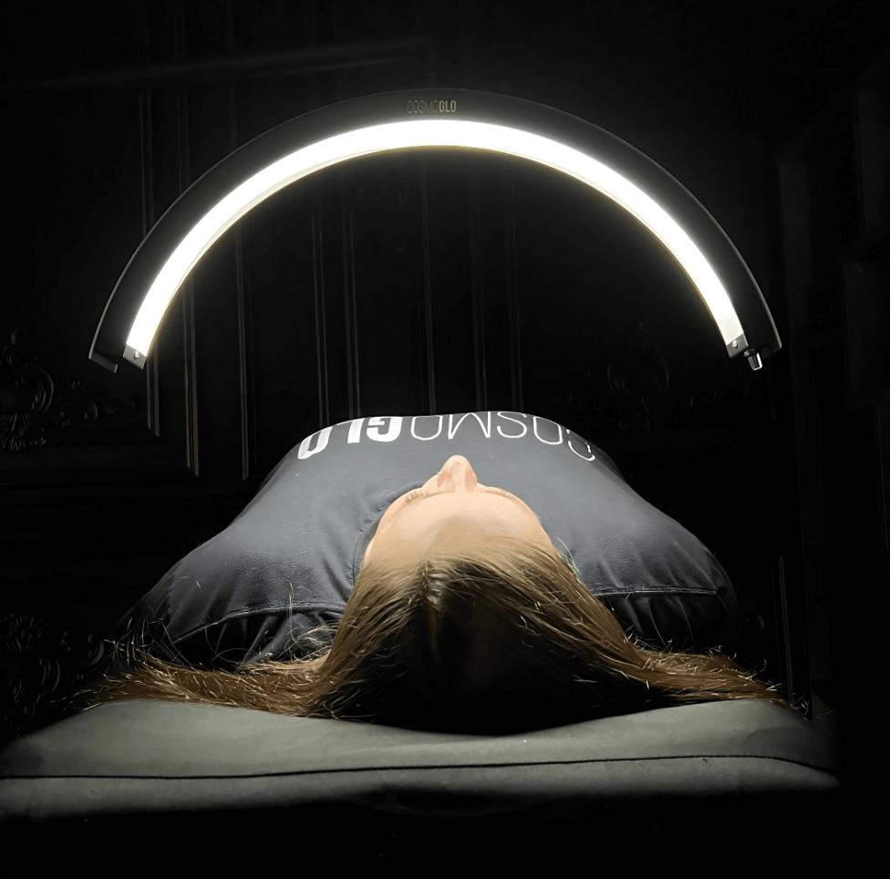 Perfect, bright, even, shadowless lighting with CosmoGlo